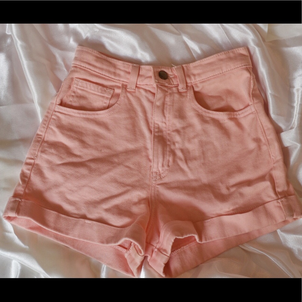 Light pink American Apparel denim shorts sz27